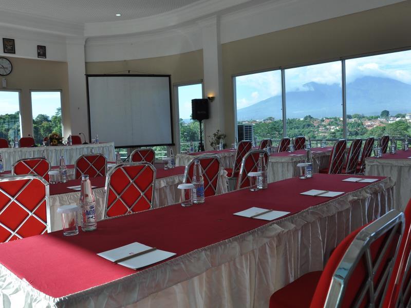 Braja Mustika Hotel Bogor 27/36