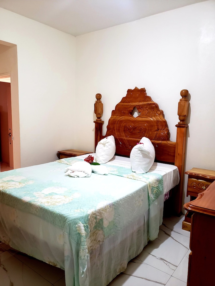 Chateau Margarite Villa 20/50