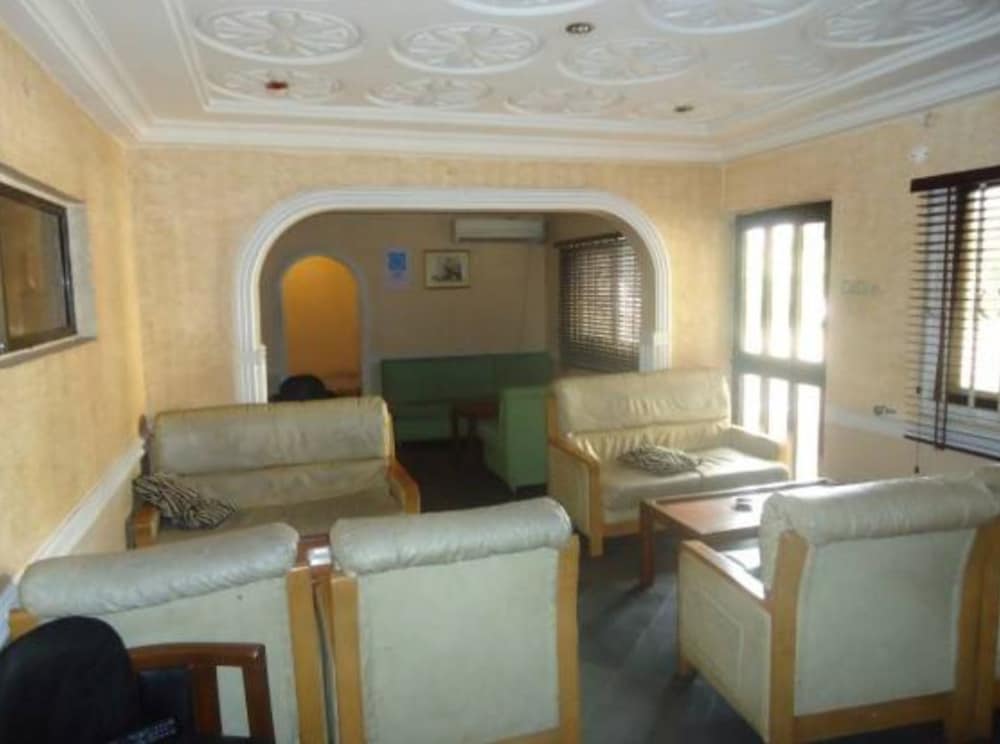 The Meridian Lodge 29/40