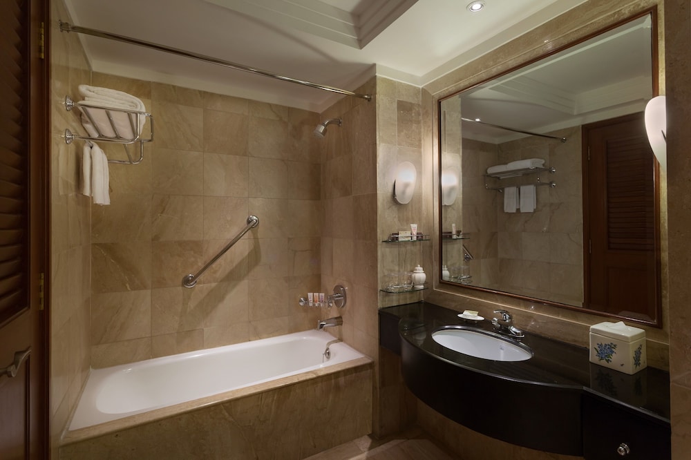 Sheraton New Delhi 11/40