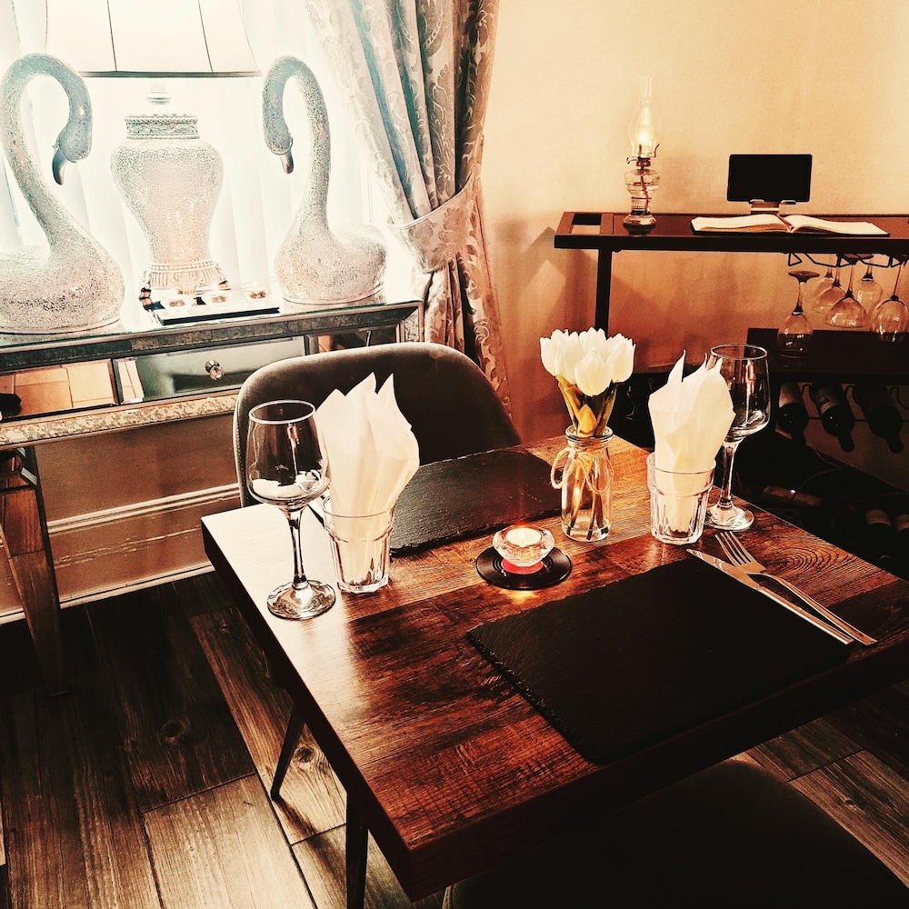 Serendipity House 40/49
