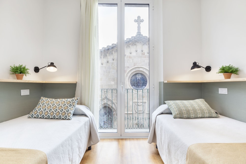 Hostal Fernando 34/55