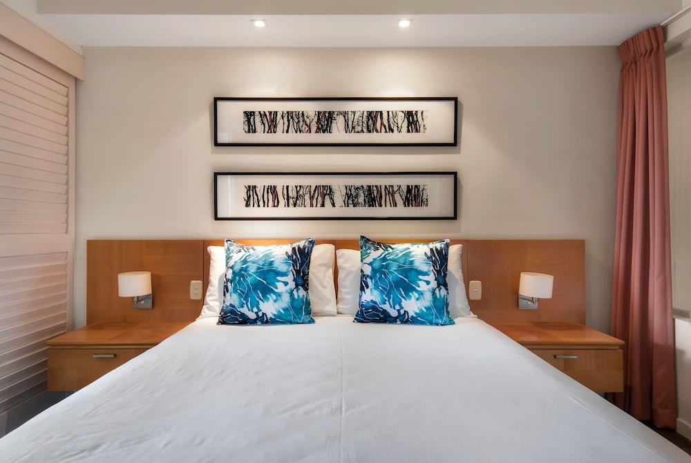 Pelican Waters Resort 13/68