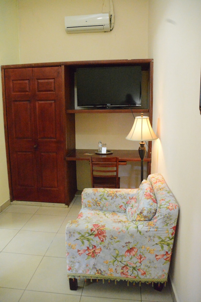 Hotel Aloha 14/64