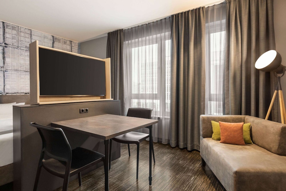 Vienna House Easy Bremen 48/56