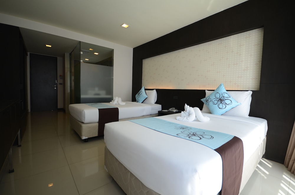 Chaba Inn Srinakarin 5/28
