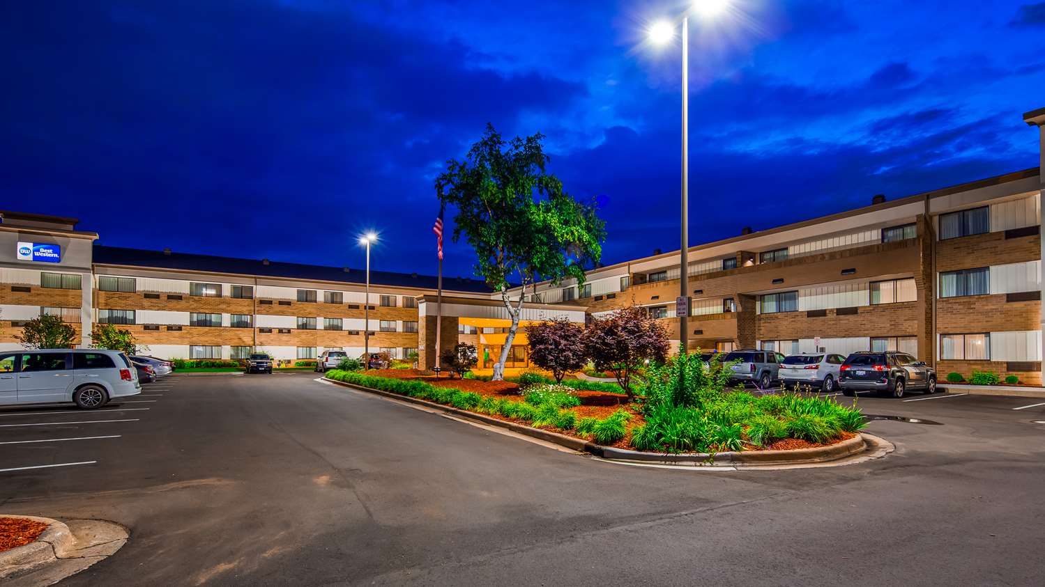 Best Western Warren Hotel 23/25