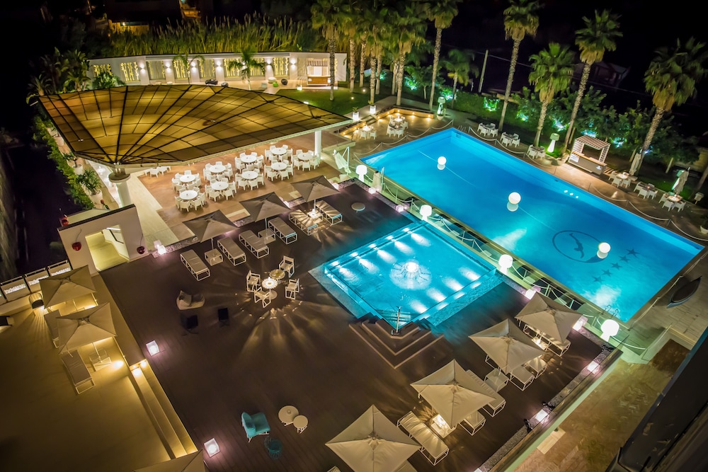 Mec Paestum Hotel 10/73