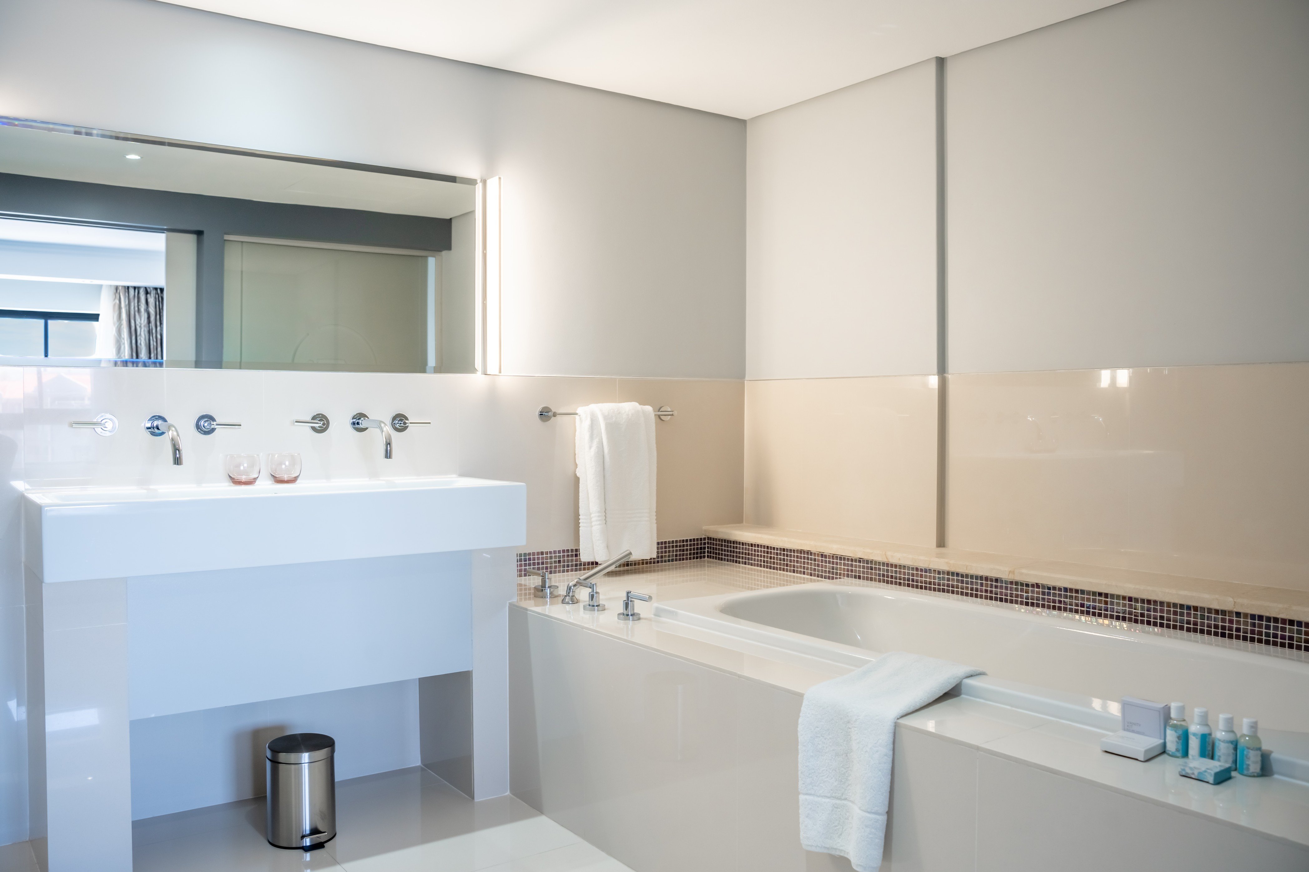 Blaauwberg Beach Hotel 98/100
