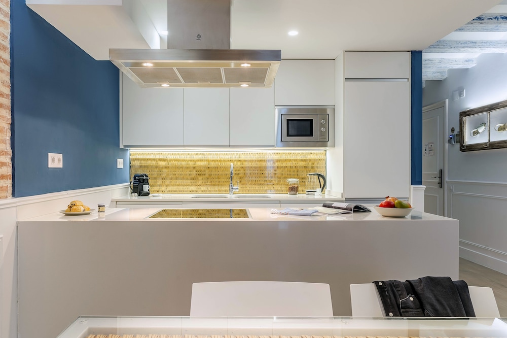 エンジョイBCN コロン アパートメンツ バルセロナ 写真1