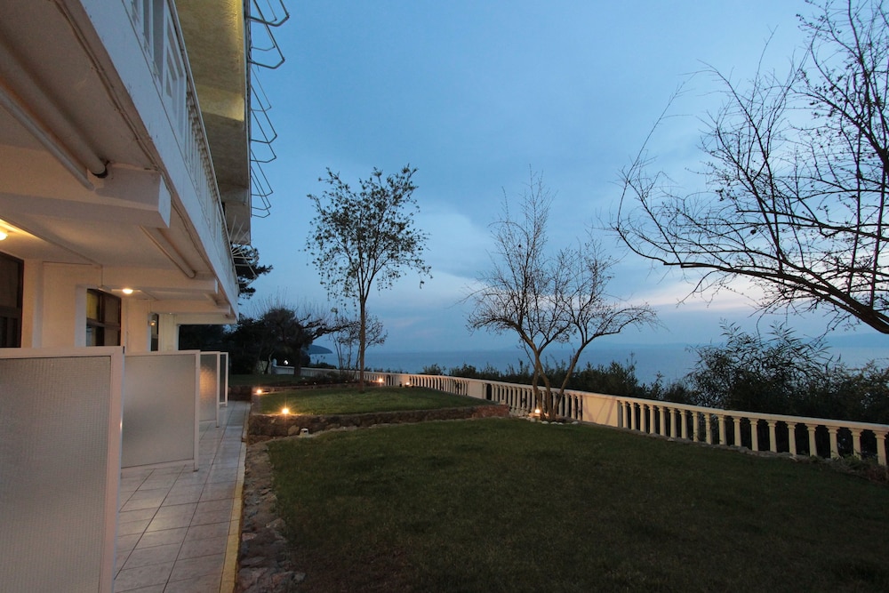 Apollon Apartments 25/28