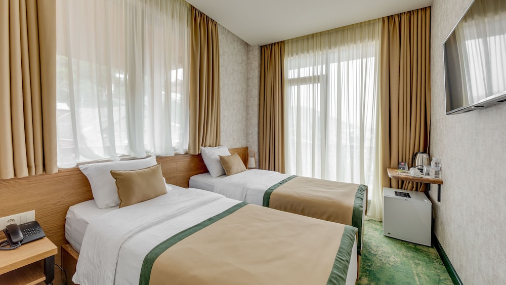Economy, Double or Twin Bed