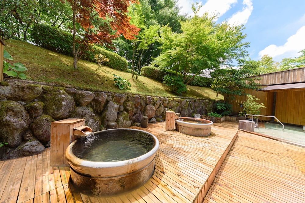 KIJIMA KOGEN HOTEL 55/58