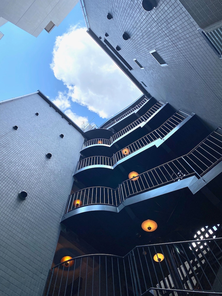京都糸屋ホテル門 写真1