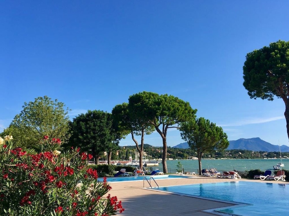 Le Corti Del Lago 19/29