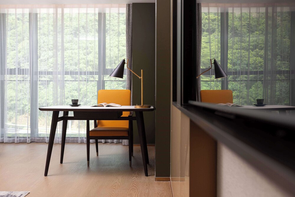 Ramada by Wyndham Taizhou West 63/69