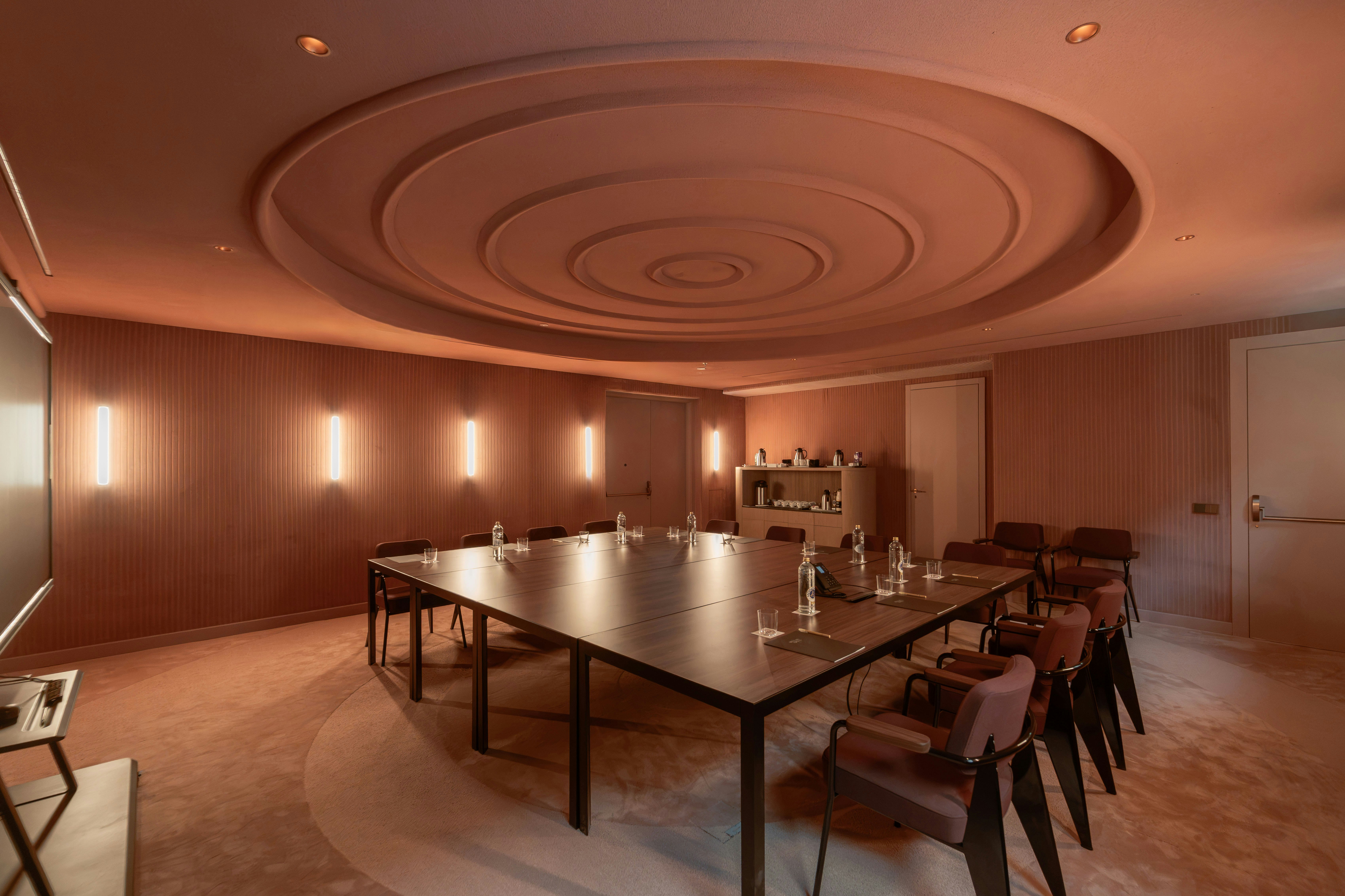 Hotel Palacio Bellas Artes San Sebastian, Curio Collection by Hilton 12/22