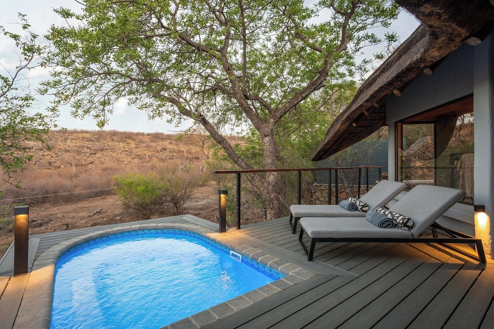 Tuningi Safari Lodge 22/50