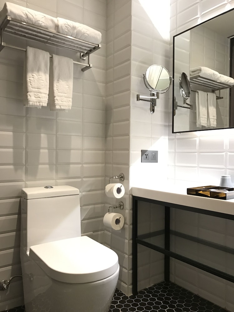 City Suites Beimen 12/31