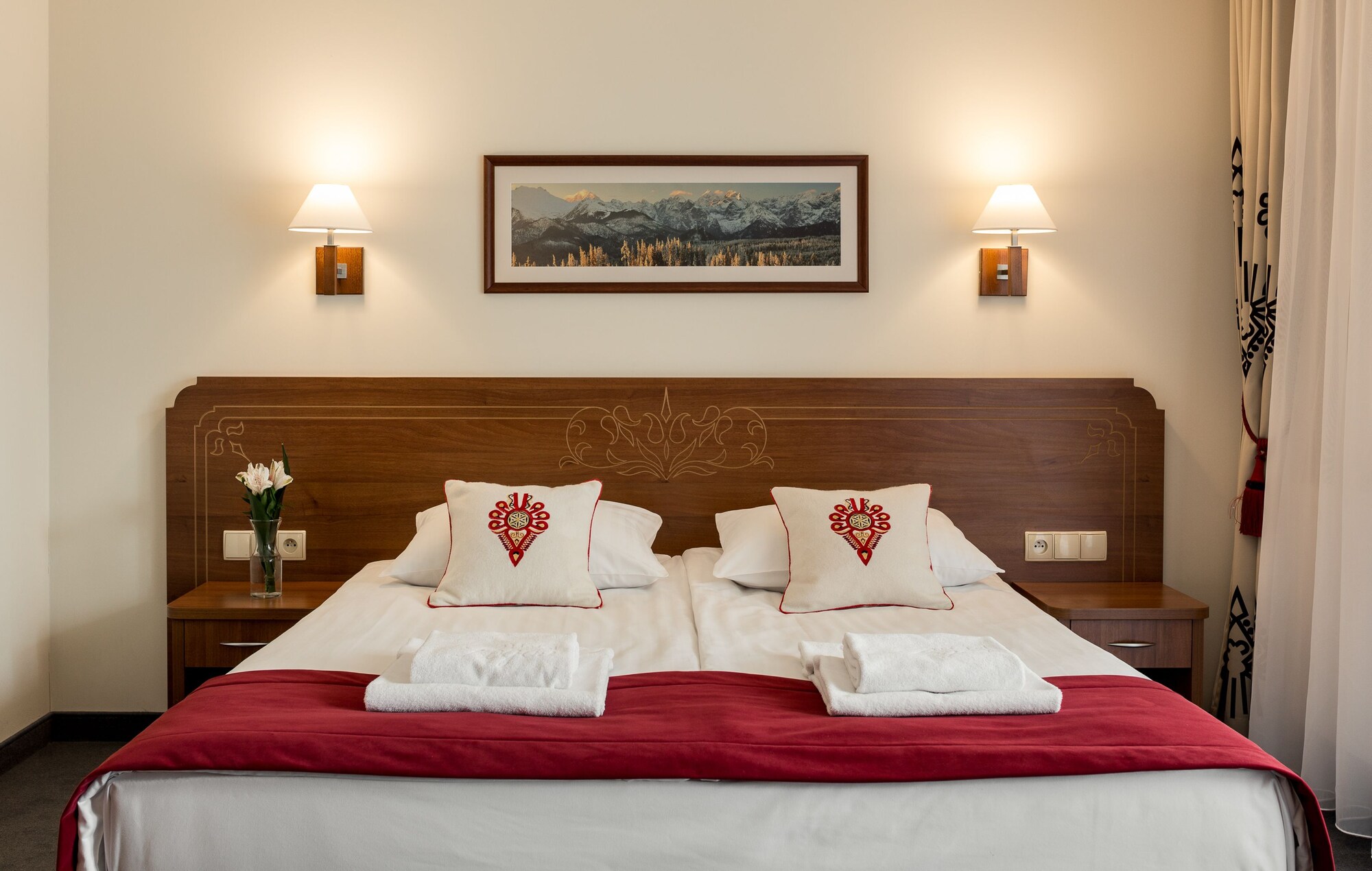 1 BEDROOM, SUPERIOR, DOUBLE BED, MOUNTAIN VIEW, TERRACE