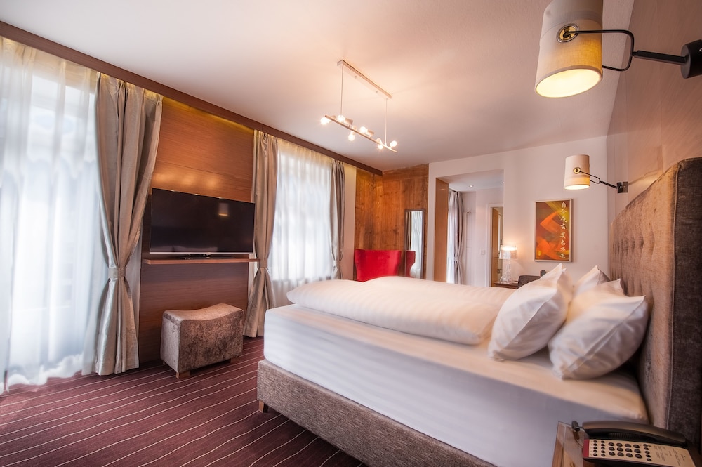 Arthaus Hotel 6/33