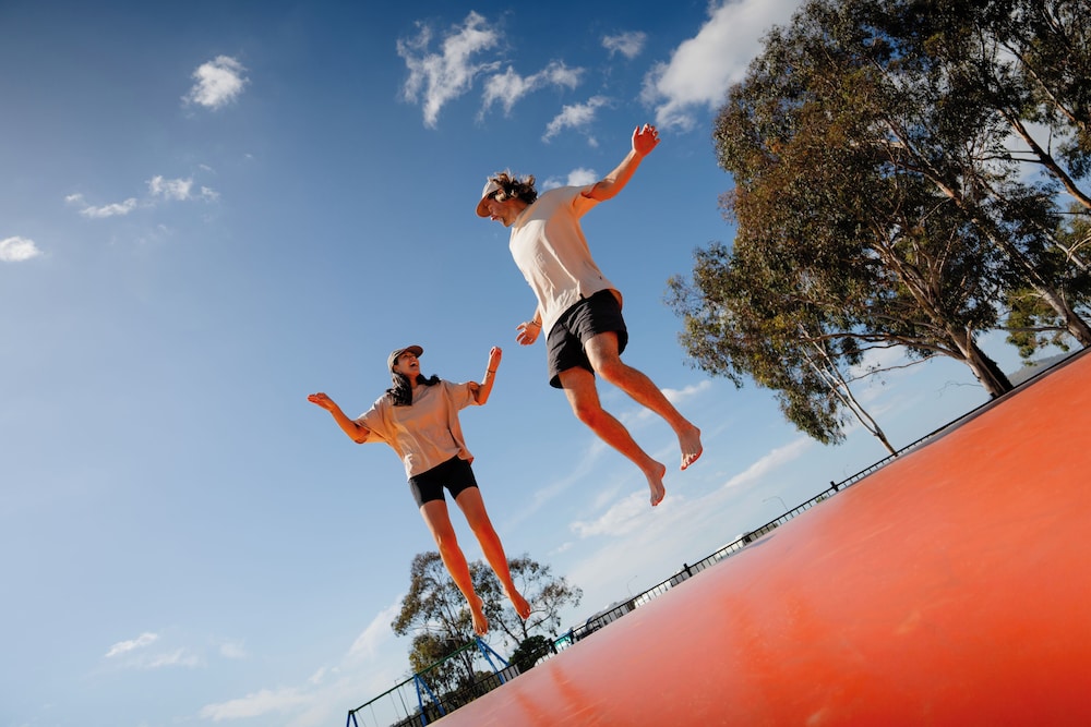 BIG4 Hobart Airport Tourist Park Hotel 42/48