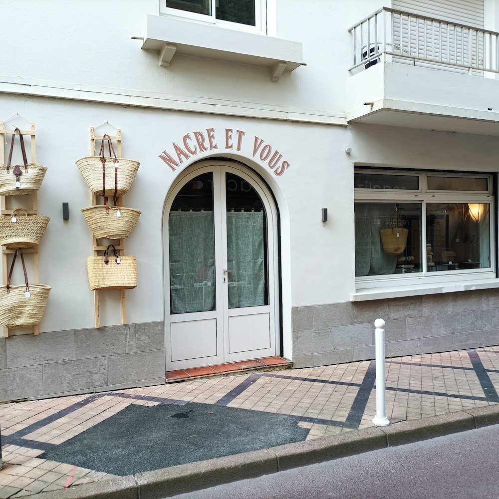 Brit Hotel Marbella 51/63