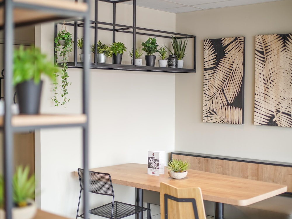 Hotel Ibis Tours centre Giraudeau 41/57