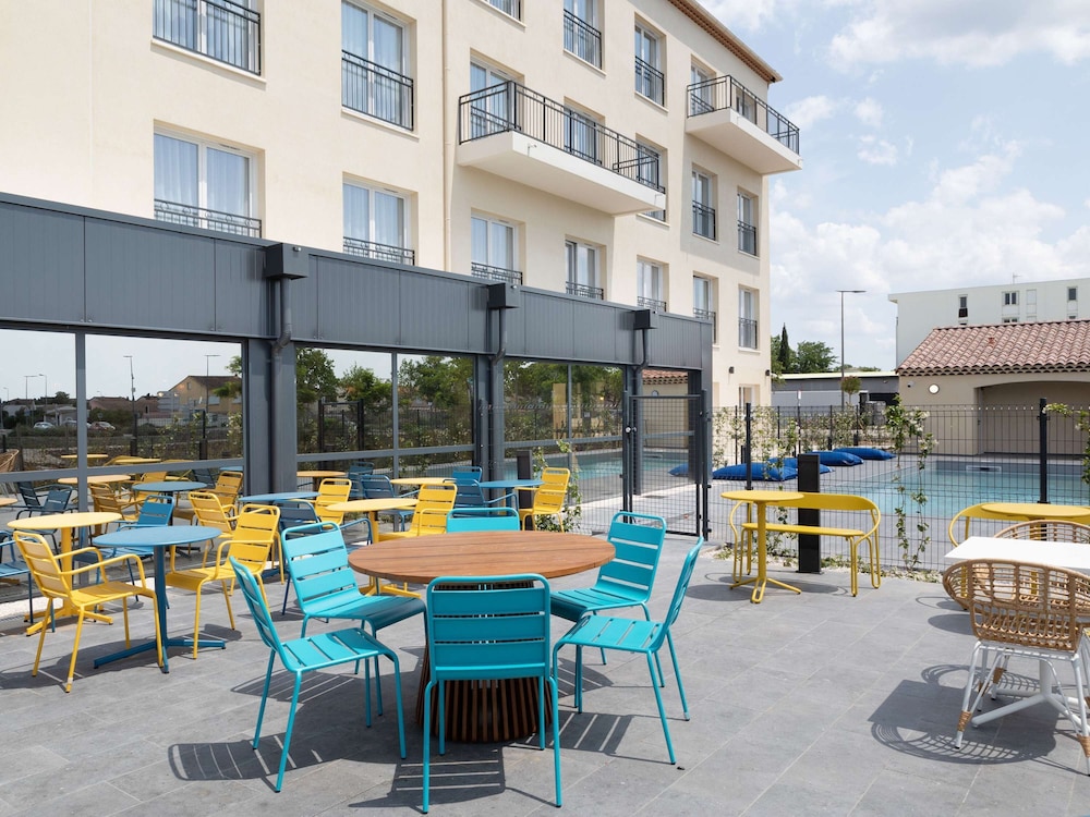 ibis Styles Miramas-Provence 38/48