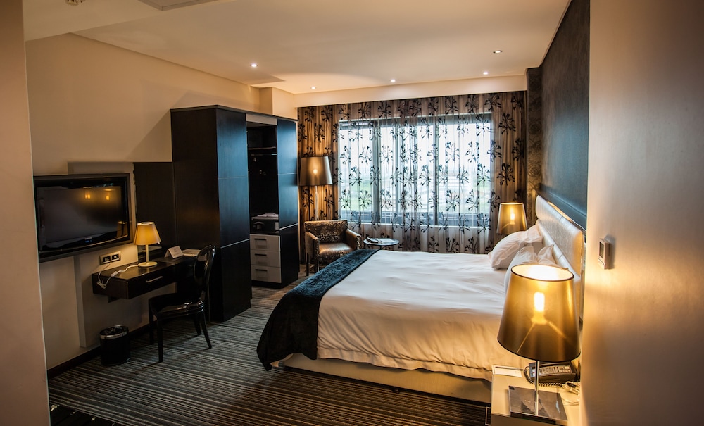 Deluxe Room with Shower DLXS، Coastlands Umhlanga Hotel 3/10