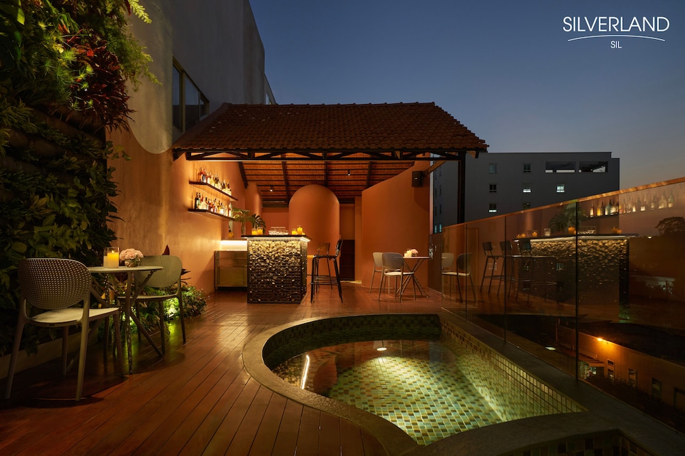 Silverland Sil Hotel and Spa 44/50