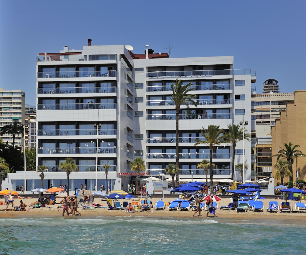 Innside Costablanca Adults Only 60/67