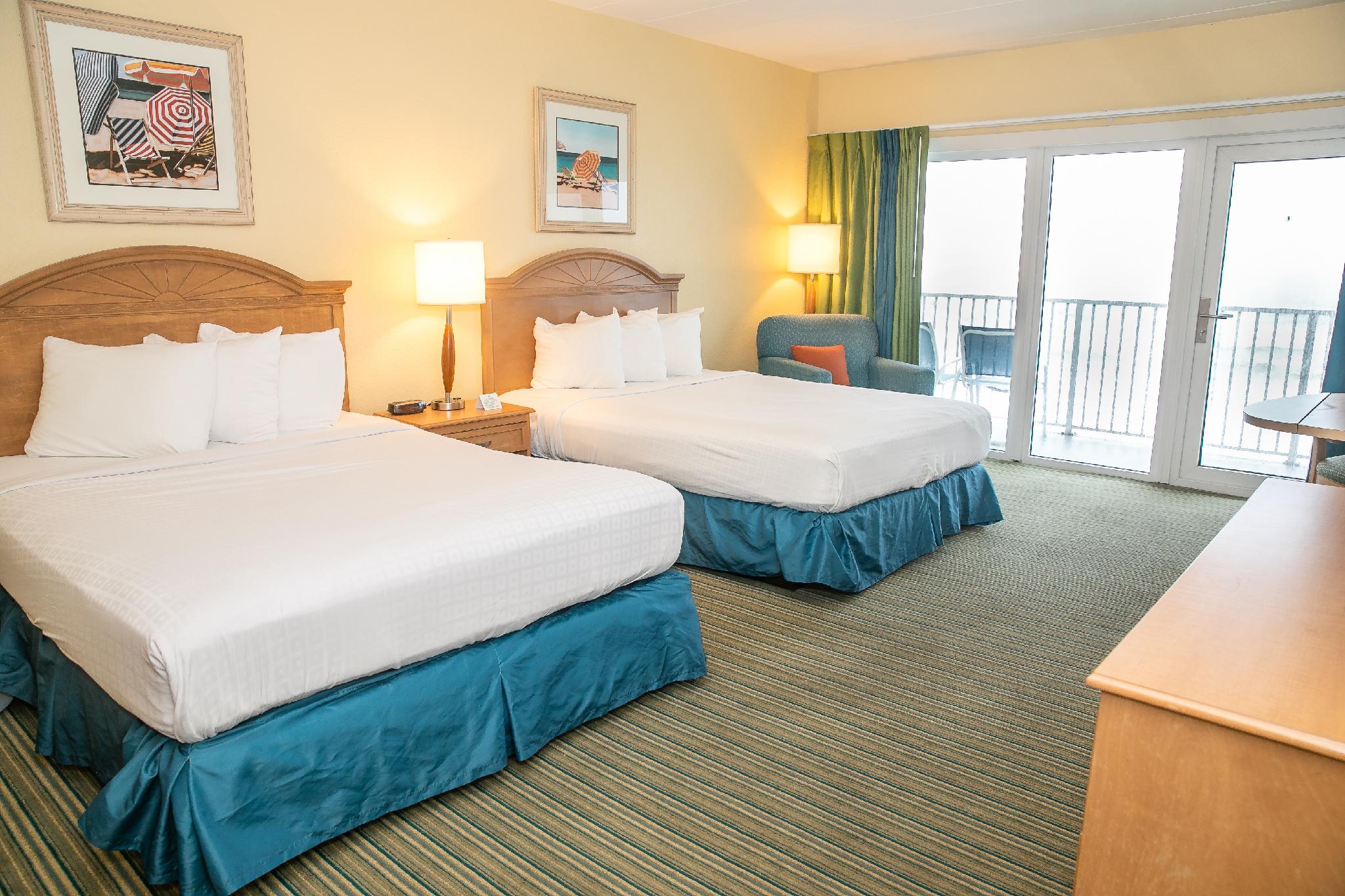 Room, 2 Queen Beds, Ocean Front, Balcony, High Floor