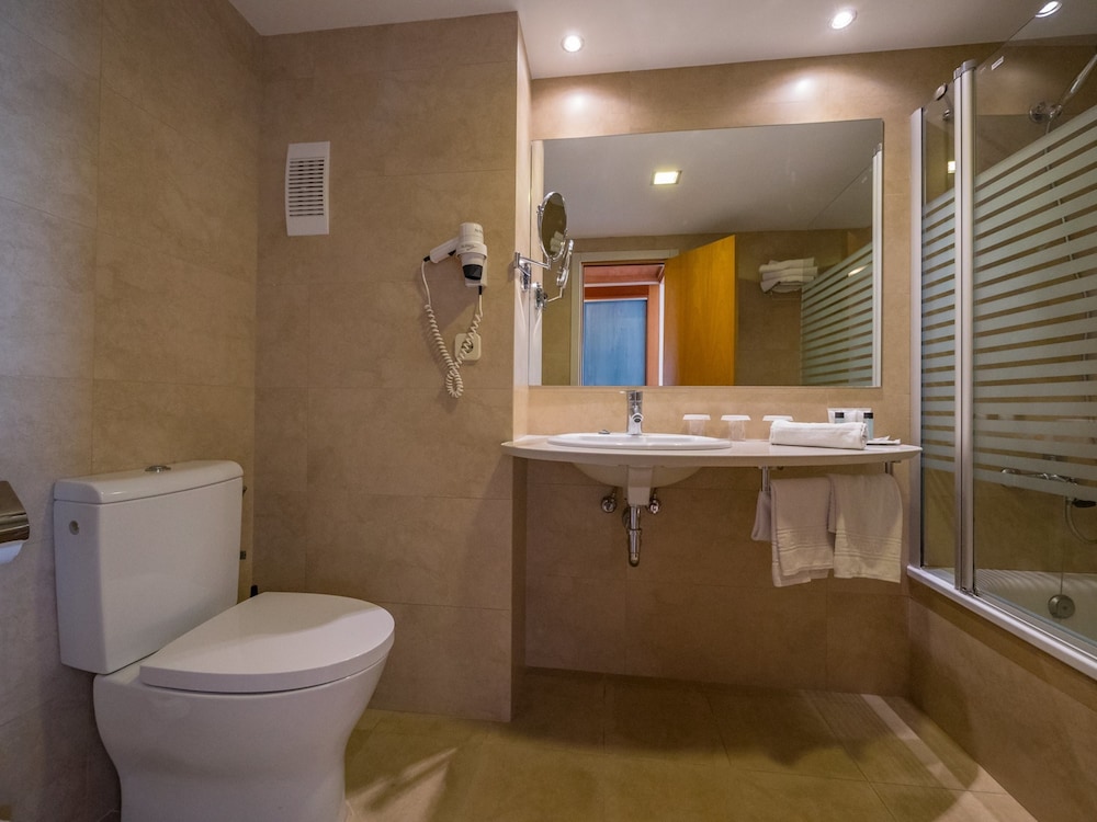 Golden Taurus Park Resort 65/70