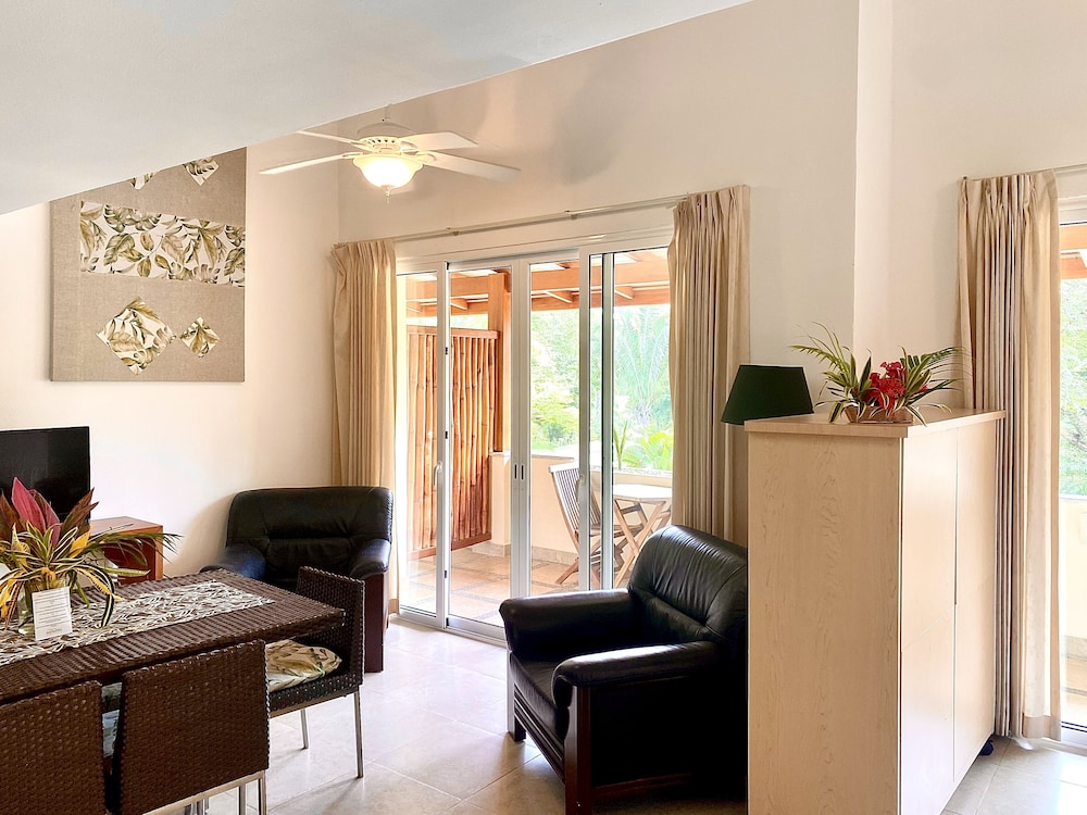 Montelaguna Boutique Hotel 25/50