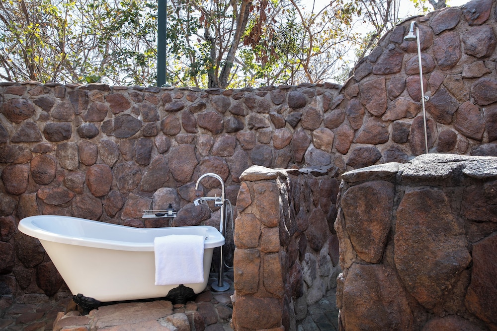Camp Ndlovu - All Inclusive 31/56