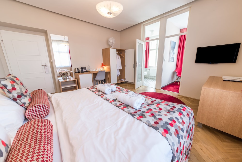 Boutique Hotel Villa Beatika 8/50