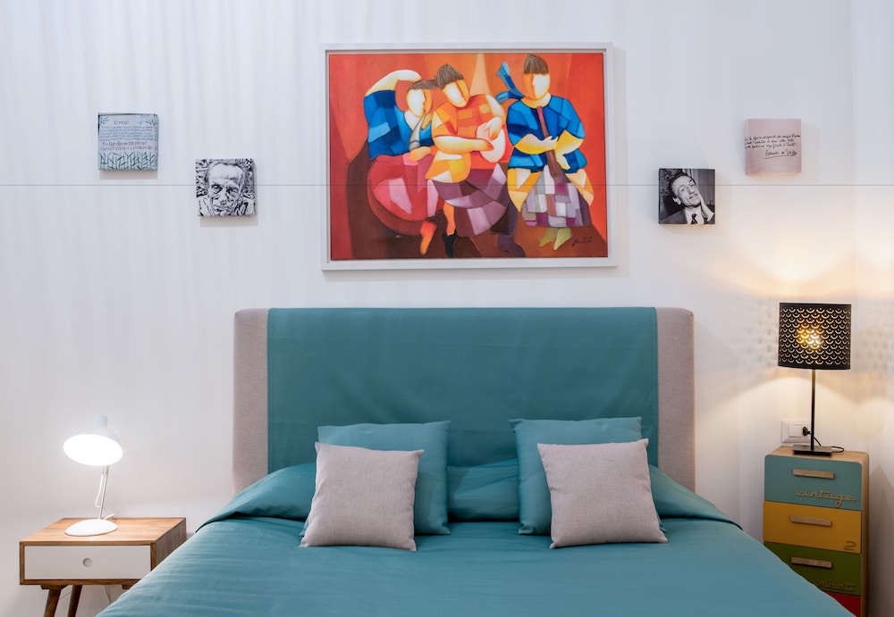 Napoliamo Guest House 24/45