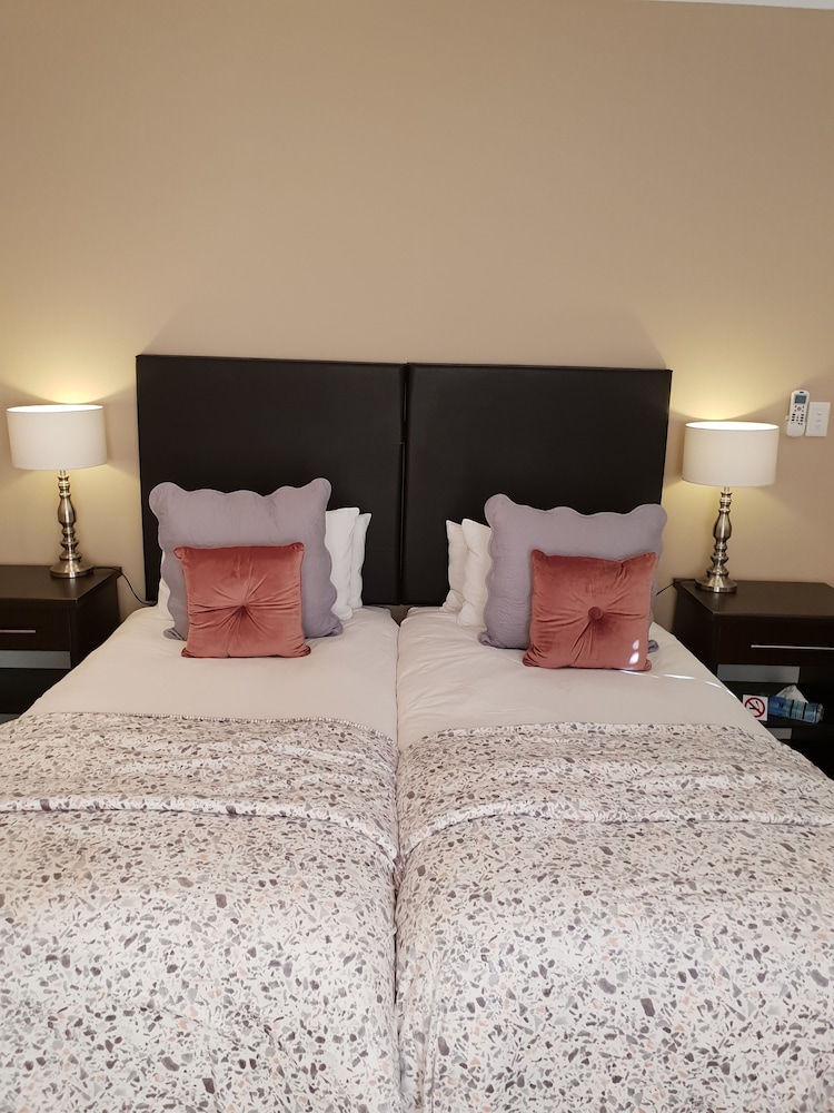 Oasis Shanti Backpackers 30/49