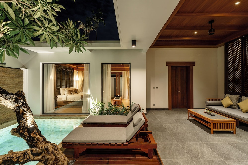 Malisa Villa Suites 73/87