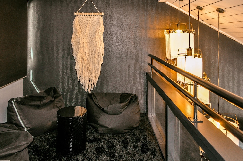 The Lofts Apartments 66/73