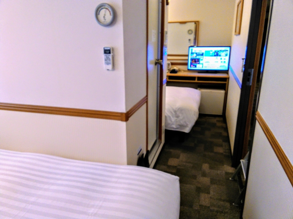 Toyoko Inn Shin-Osaka Chuo-Guchi Shinkan 17/51
