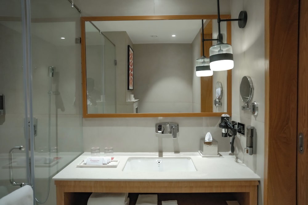 Ramada by Wyndham Ranchi Bariatu Road 56/60