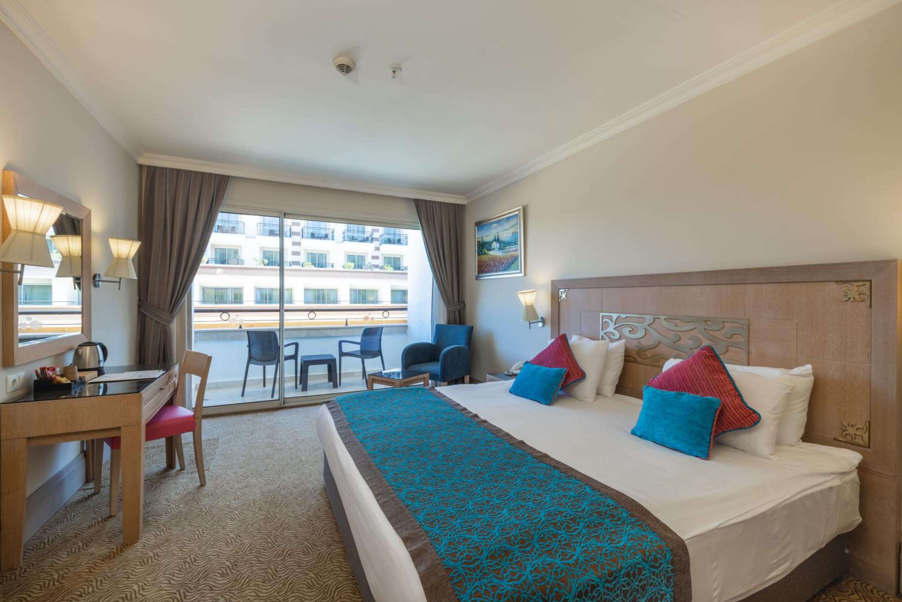Family, Double and Twin Beds