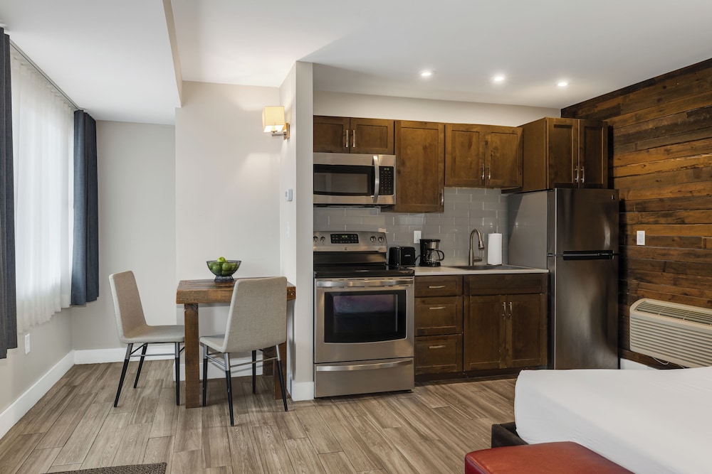 Lake Placid Inn: Residences 52/73