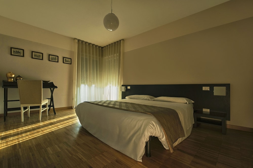 Vialeromadodici Rooms & Apartments 27/58