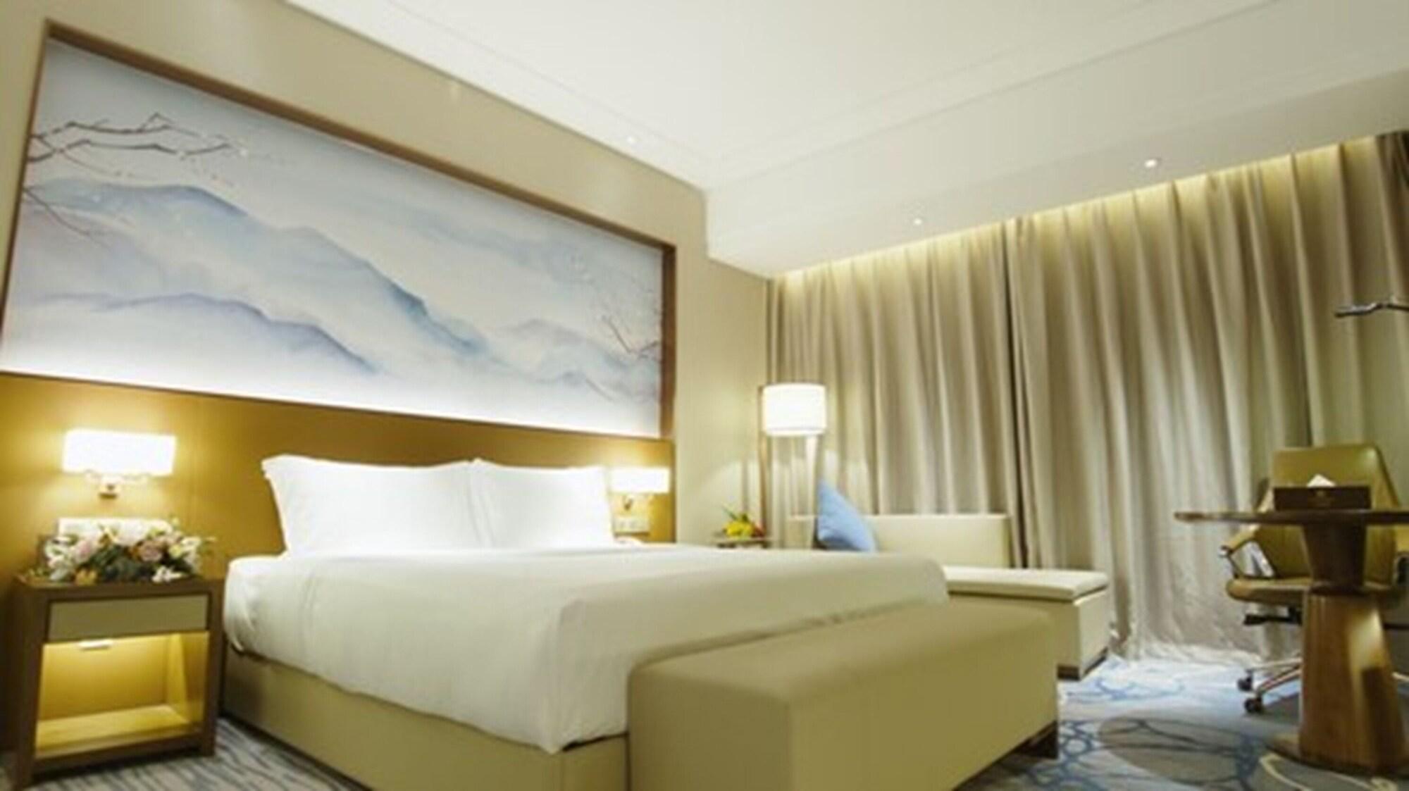 Metropolo wuhan Optics Valley Convention&Exhibition Center Hotel 23/57