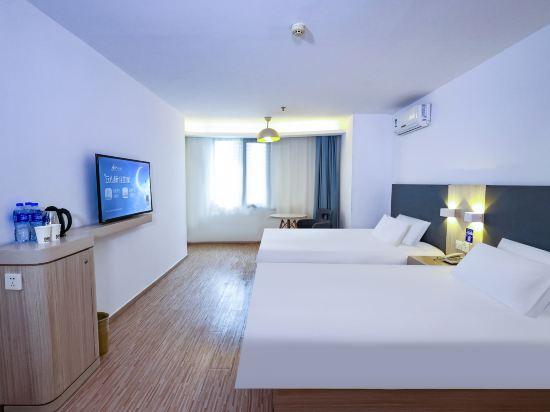 Hanting Hotel (Kaiyuan Jiefang Road) 5/13