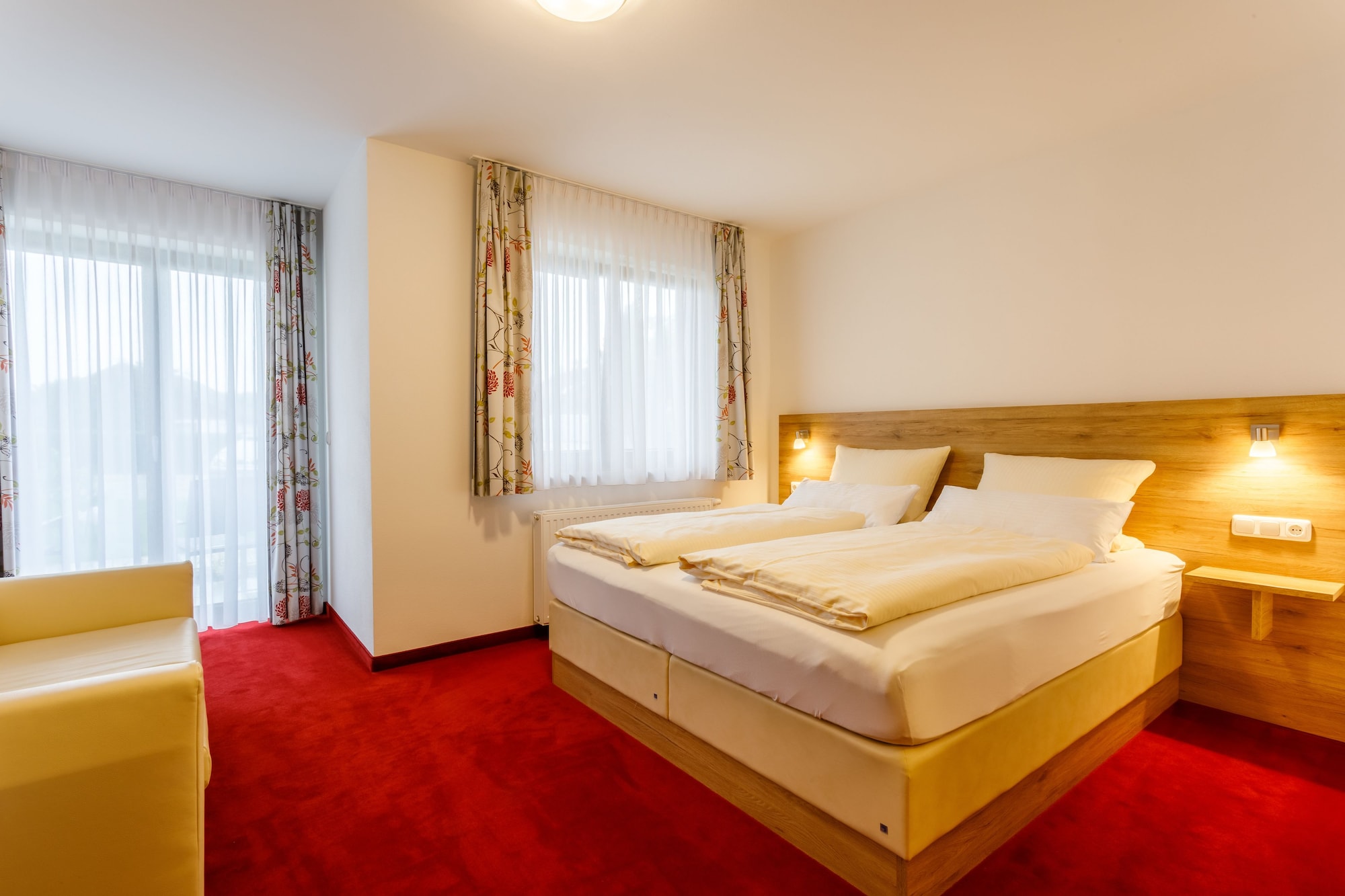 COMFORT, DOUBLE BED