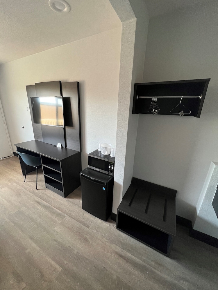 Motel6 Eureka, CA – Redwood Coast 37/60
